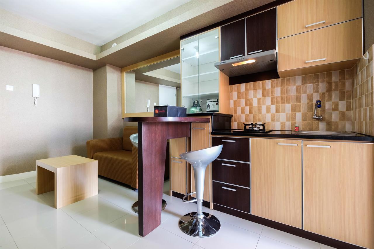 Homey 2Br Bassura City Apartment By Travelio ジャカルタ エクステリア 写真